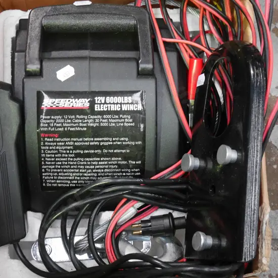 12V boxed as-new electric winch