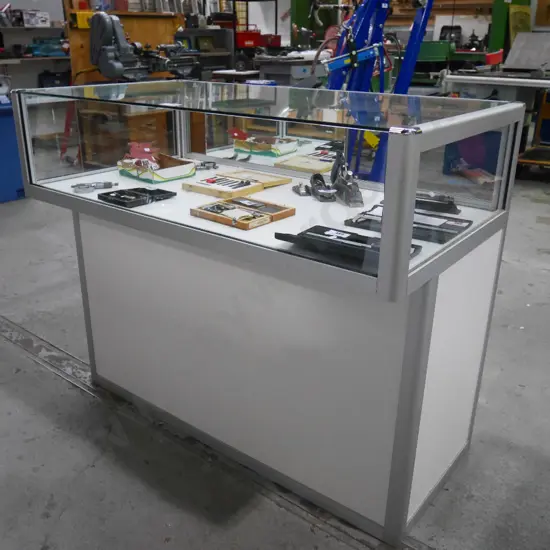 jeweller's display case H-1010 W-1200 D-650 (lockable)