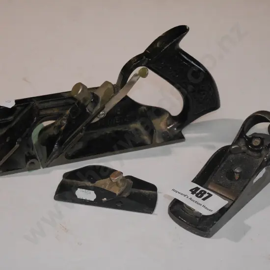 rebate plane, 2 small bull nose planes