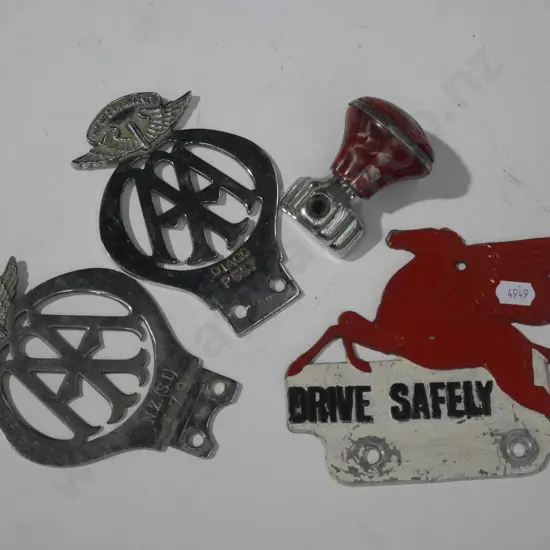 AA badges, Mobil badges, steering wheel knob