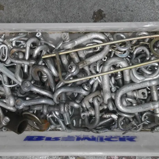 plastic container of various D shackles etc