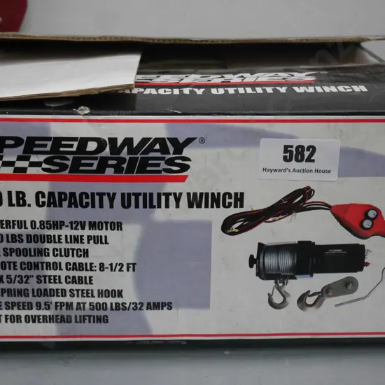 box; Speedway Series 2000lb winch
