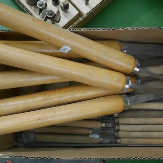 box; lathe, chisels, carving chisels