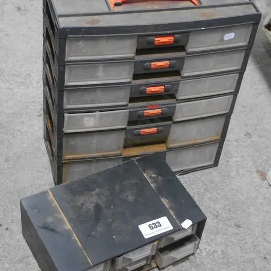 2 mini storage chests