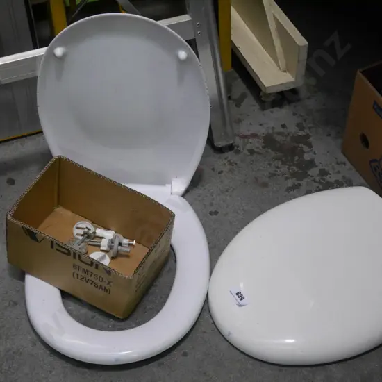 toilet seats