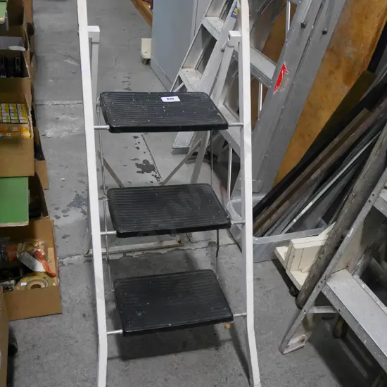 3 step ladder