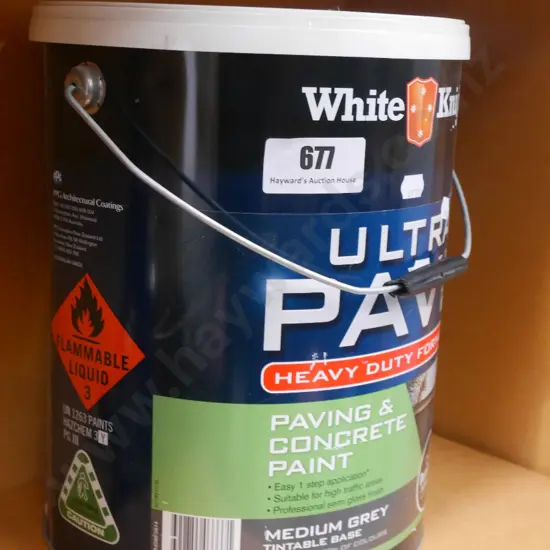 10L pail of heavy duty medium grey pavement and concrete paint