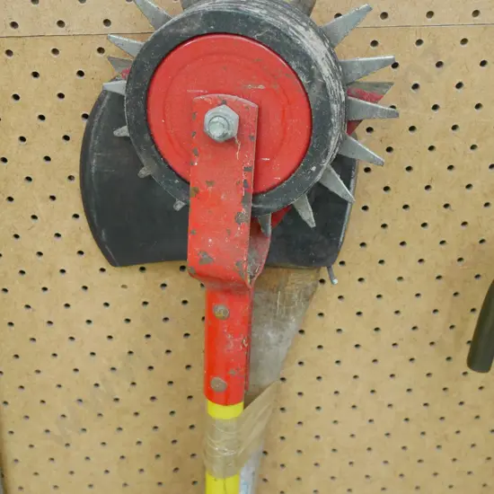 axe, garden lawn edge cutter