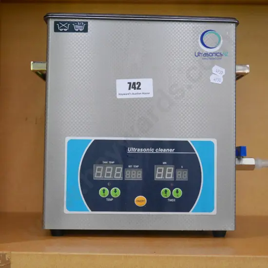ultrasonic cleaner