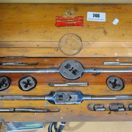 wood cased tap and die set