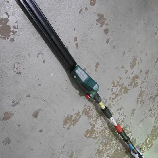 Bosch telescopic hedge trimmer - no battery