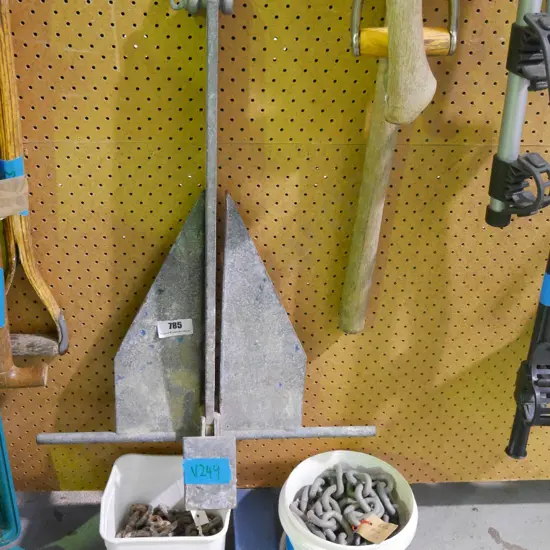 large anchor, 2 tubs of chains