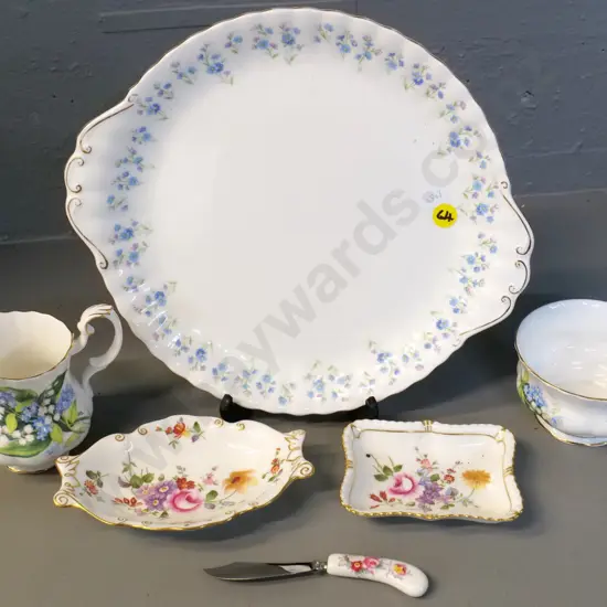 Royal Albert cake plate, cream & sugar and 3 small pieces Royal Crown Derby posies