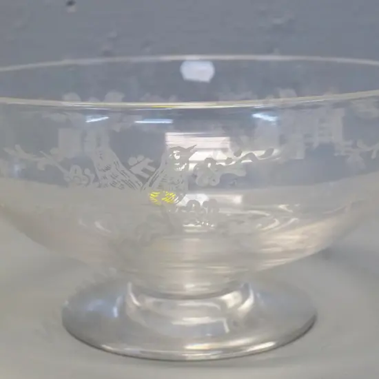 Stuart crystal salad bowl with etched bird pattern H-110 D-200