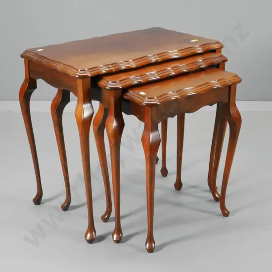 reproduction solid mahogany set of 3 cab-leg nesting tables - fading to largest H520 W550 D340