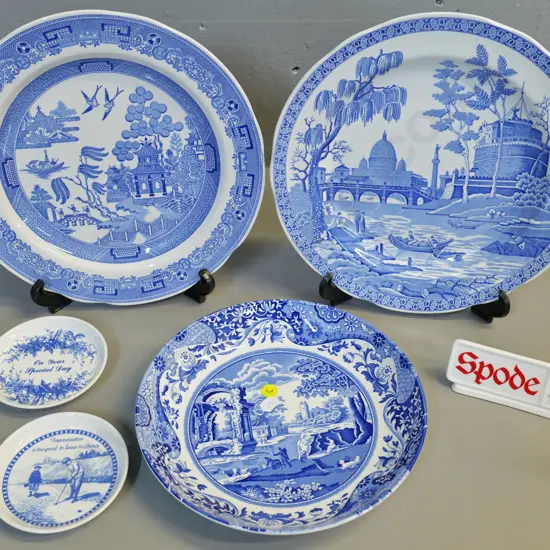 Spode items - 2 Blue Room cabinet plates D265, Italian pattern dish, 2 Mementoes pin dishes, and a retail display sign