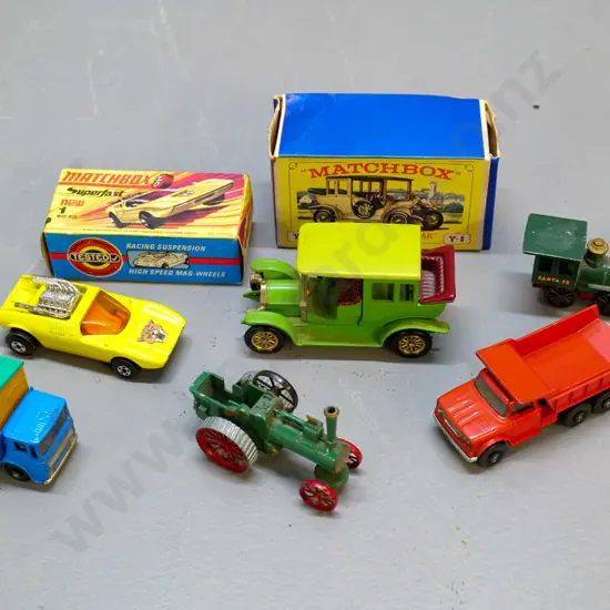 assorted Matchbox vehicles - 2 are boxed, 4 others