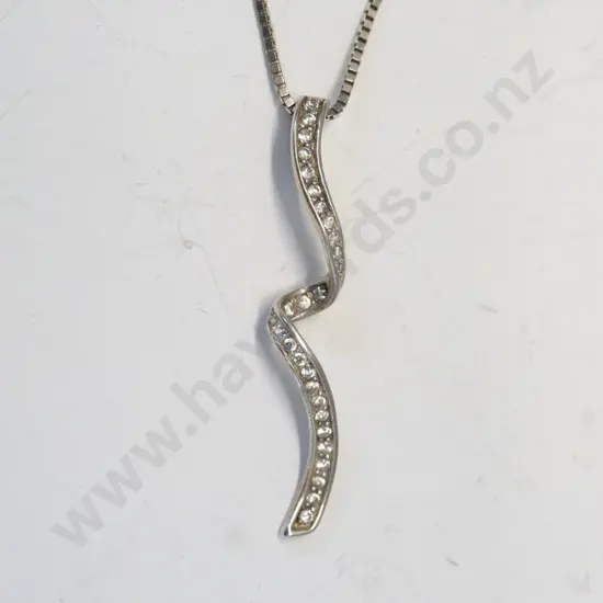 silver necklace with czs chain stamped 925