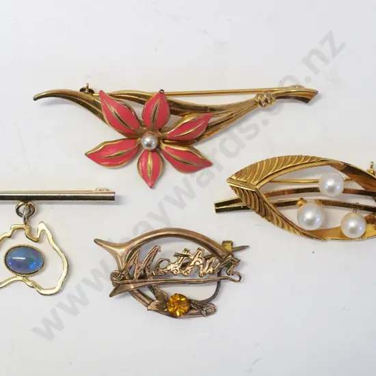 2 pairs asstd broochs