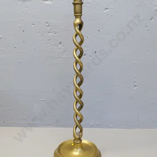 large vintage cast brass spiral twist candlestick H-530 Diameter 160 at base