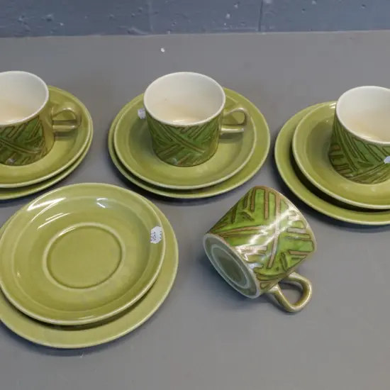 4 retro green Crown Lynn trios