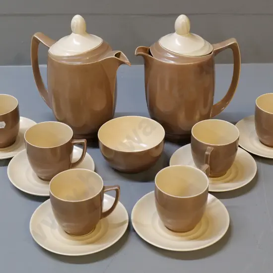 Branksome 2-tone coffee set with coffee & hot water pots H200, sugar bowl, but no creamer