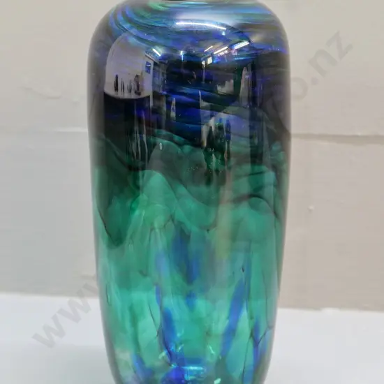 New Zealand art glass vase H-220
