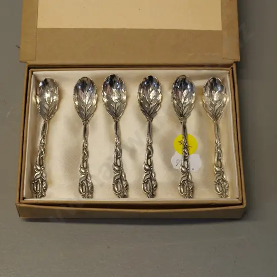 boxed set of 6 miniature tea or coffee spoons marked 833 Silver Holland