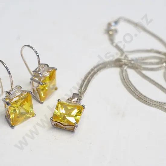 tourmaline necklace & earrings stamped 925