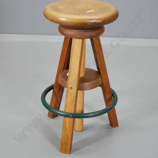rimu stool with twist height adjustment, metal hoop - H-540 at lowest position, seat D-280, legs D-320 at base