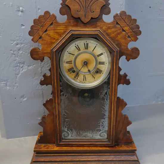 vintage Ansonia oak-cased chiming mantel clock - some wear to design on glass, discolouration to face H570 W360 D120