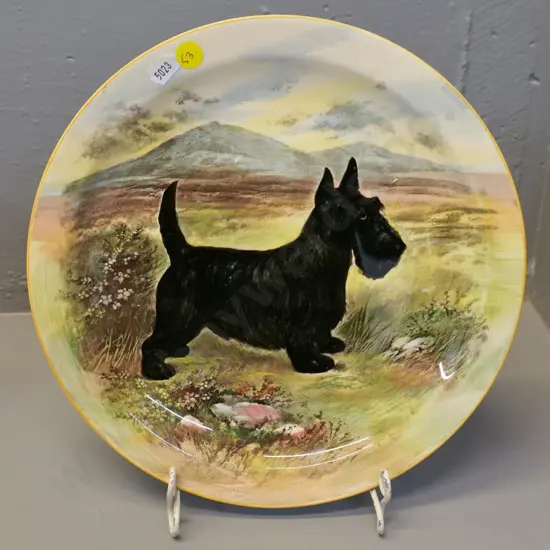 Royal Doulton Scottie dog cabinet plate D-265