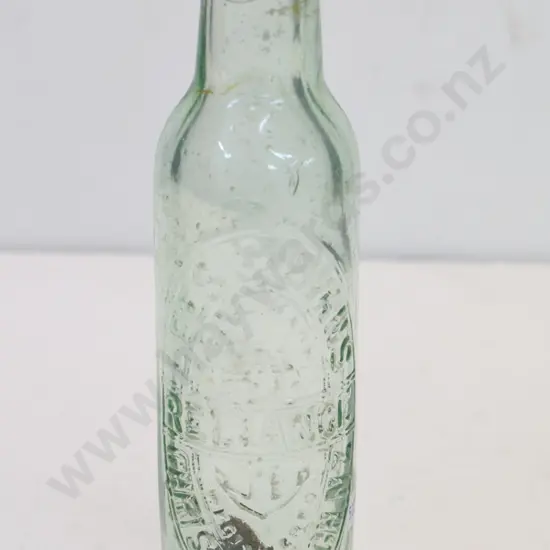 Lamont bottle, Lees and Evans, Christchurch, good condition, H-240