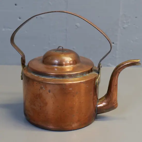 small copper kettle with brass handle fittings, knob has been replaced L270, H250 with handle up