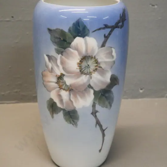 Royal Copenhagen apple blossom vase - number on base 2630 1049. H-230 D-130