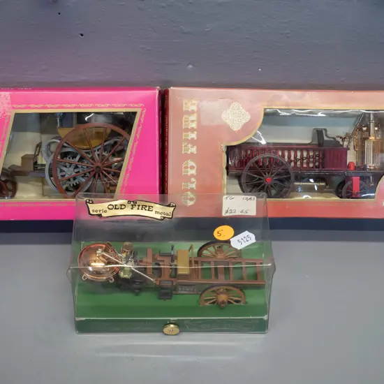 3 Brumm model vintage vehicles in original packaging: 'Old Fire' fire engines