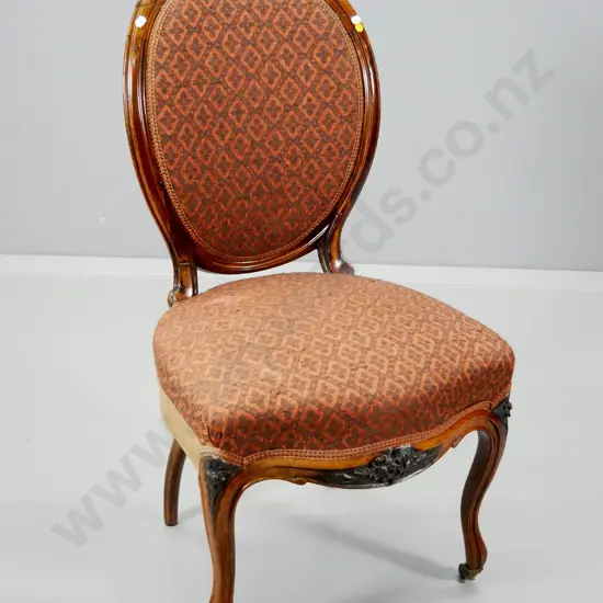 Victorian walnut carved balloon back dining chair w/brocade upholstered seat and back, original casters H970 W490 D460