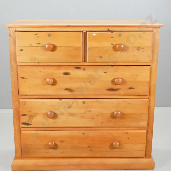 recycled rimu 5-drawer Scotch chest w/key escutcheon but no lock H1120 W1100 D400