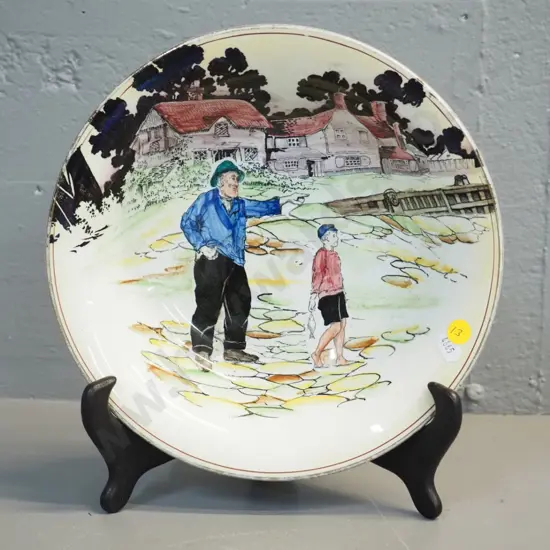 Grimwades 'Quaint Characters' bowl - rubbing to gilt around rim D-255