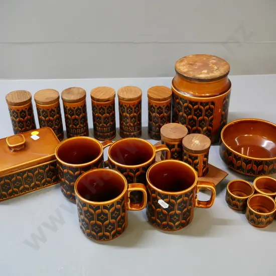 retro Hornsea Heirloom tableware - 4 coffee mugs, spice jars, etc. Butter cover dish has crack, marks to wood lids