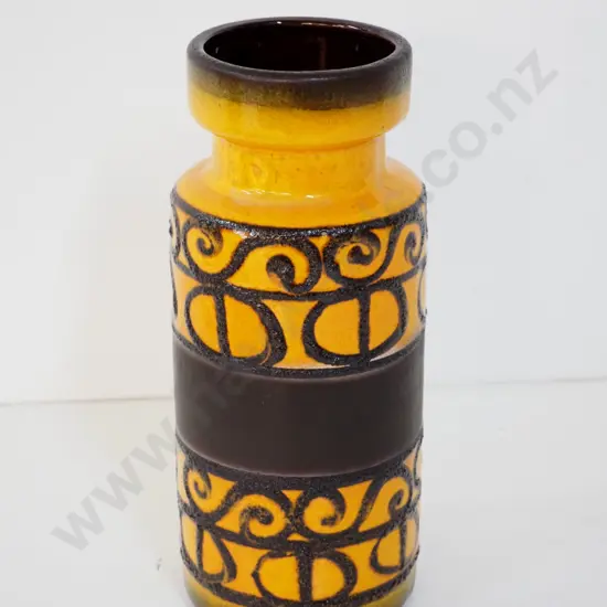 German pottery relief pattern vase - stamped 517-30 H-305 D-130