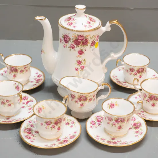 Queen's china "Queen's Roses tea set
