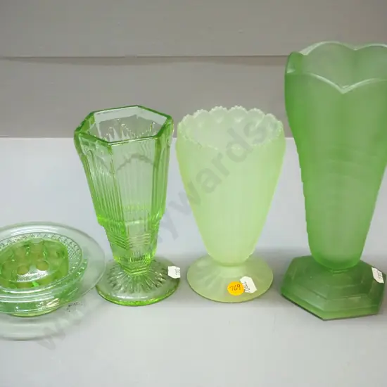 4 green depression glass items - frosted uranium glass vase H150, small rose bowl, two other vases
