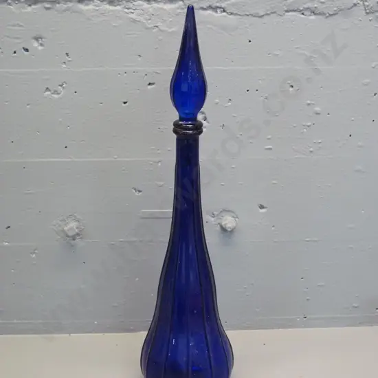 cobalt blue stoppered genie bottle, no plastic liner for stopper H-560