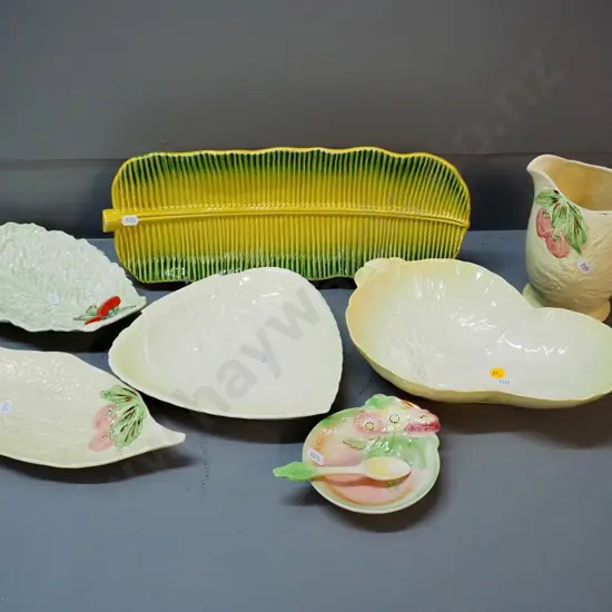 collection of English salad ware - 3 Carlton ware, 2 Fancy Fare, Melba ware dish & spoon, unmarked leaf dish L390