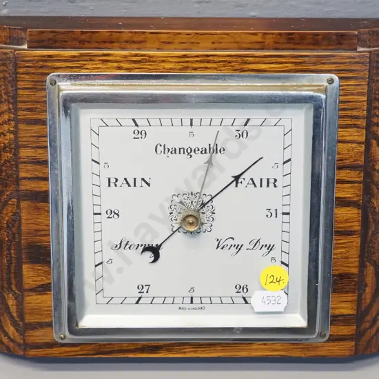 oak-cased barometer - Made in England - H-170 W-230