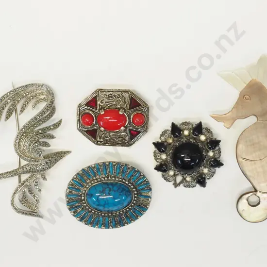 5 asstd costume brooches
