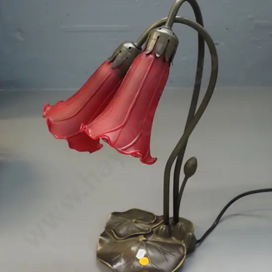reproduction metal based waterlily table lamp with mottled red glass shades H-420