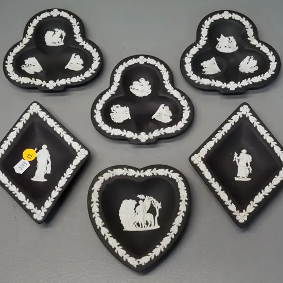 Wedgwood jasperware - 6 black and white card theme pin dishes